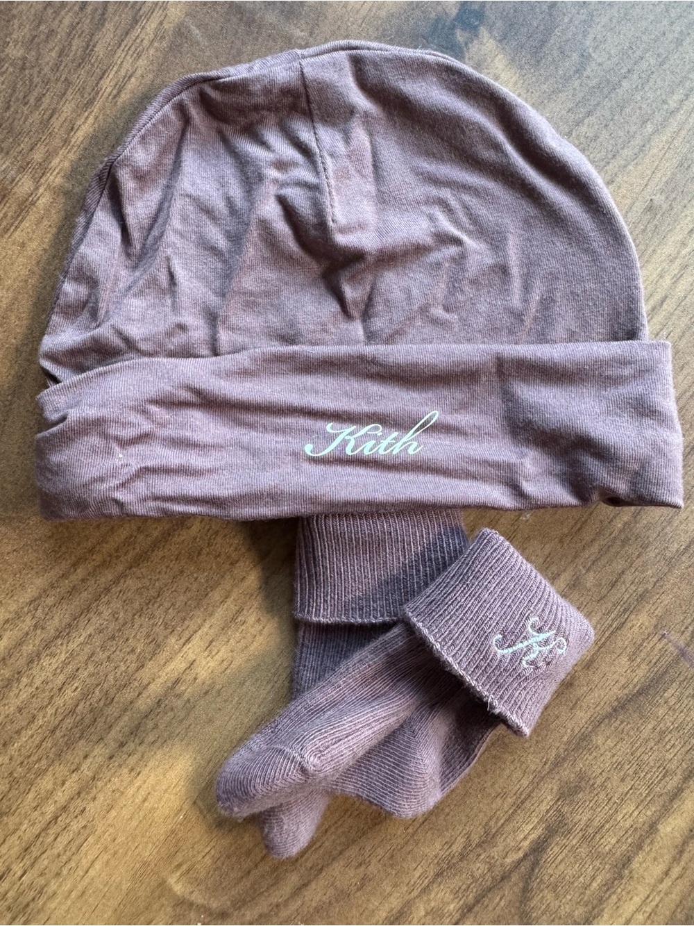 Kith Baby Beanie and Mittens Set 6-9M
